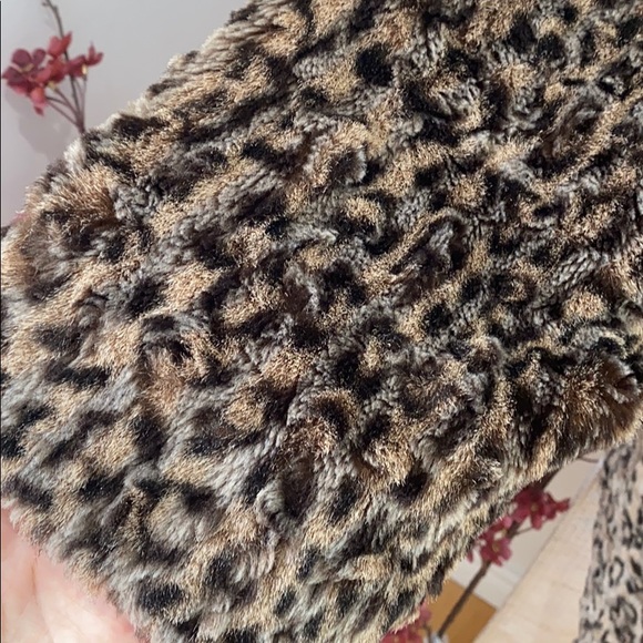 Leopard Faux Fur🇫🇷 - Picture 7 of 14